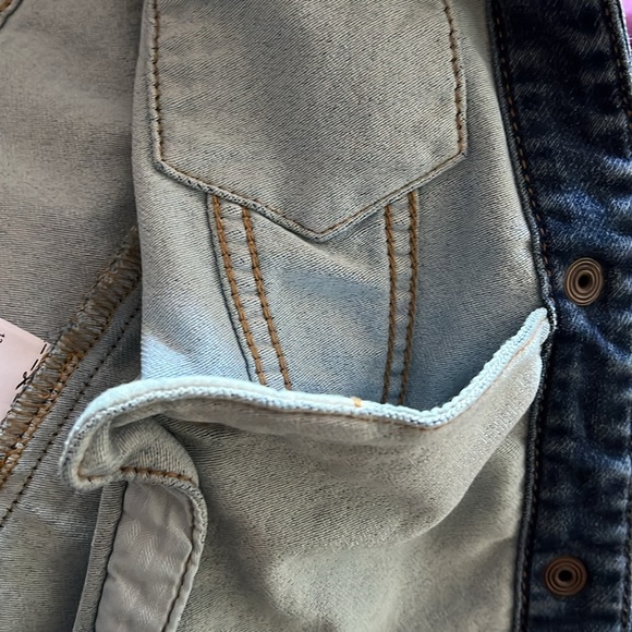 GAP Denim Jacket - Picture 6 of 6